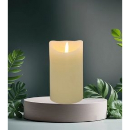 18cm Flickering Candle Cream