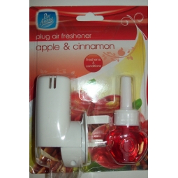 Pan Aroma Plug In Air Freshener Apple & Cinnamon Up To 30 Days Supply 20ml Bottle