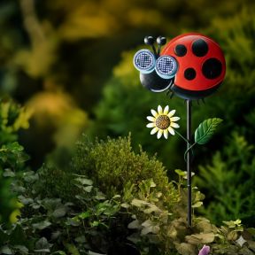 Ladybird Stake Light